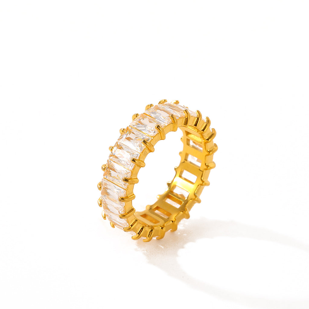 Amara Ring