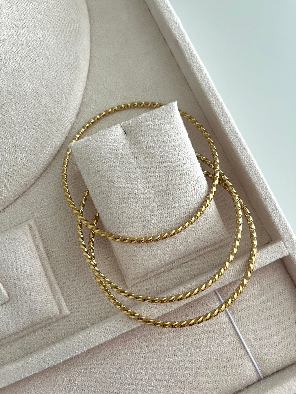 Orion Bangles