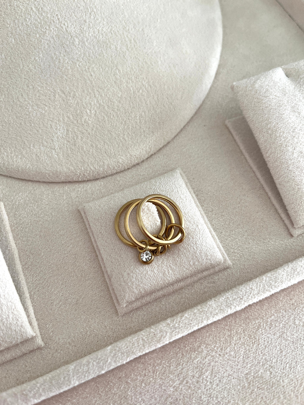 Signature Ring