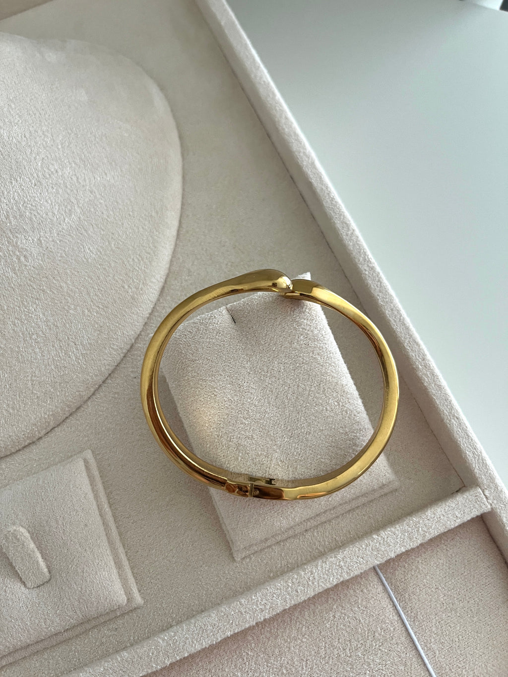 Helena Bangle Gold