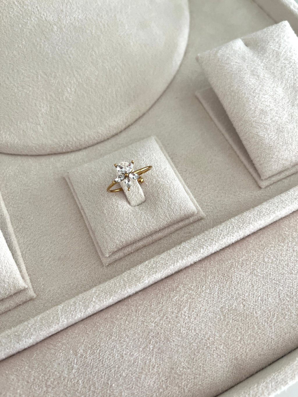 Flora Ring