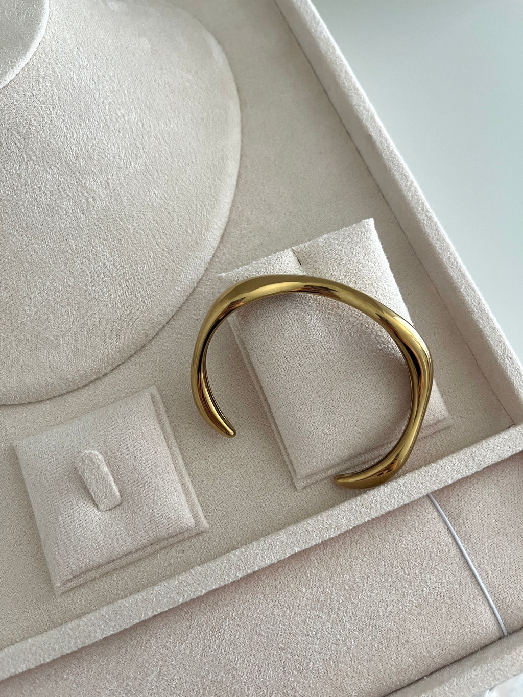 Aurum Bangle