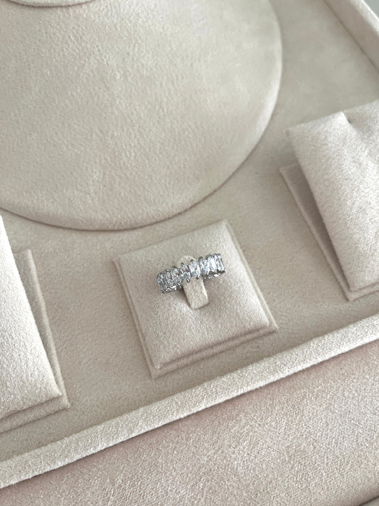 Victoria Ring Silver