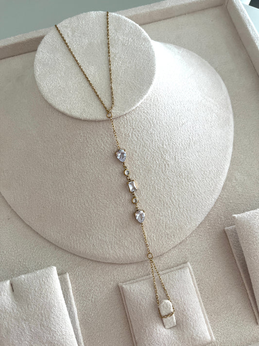 Eloise Handchain