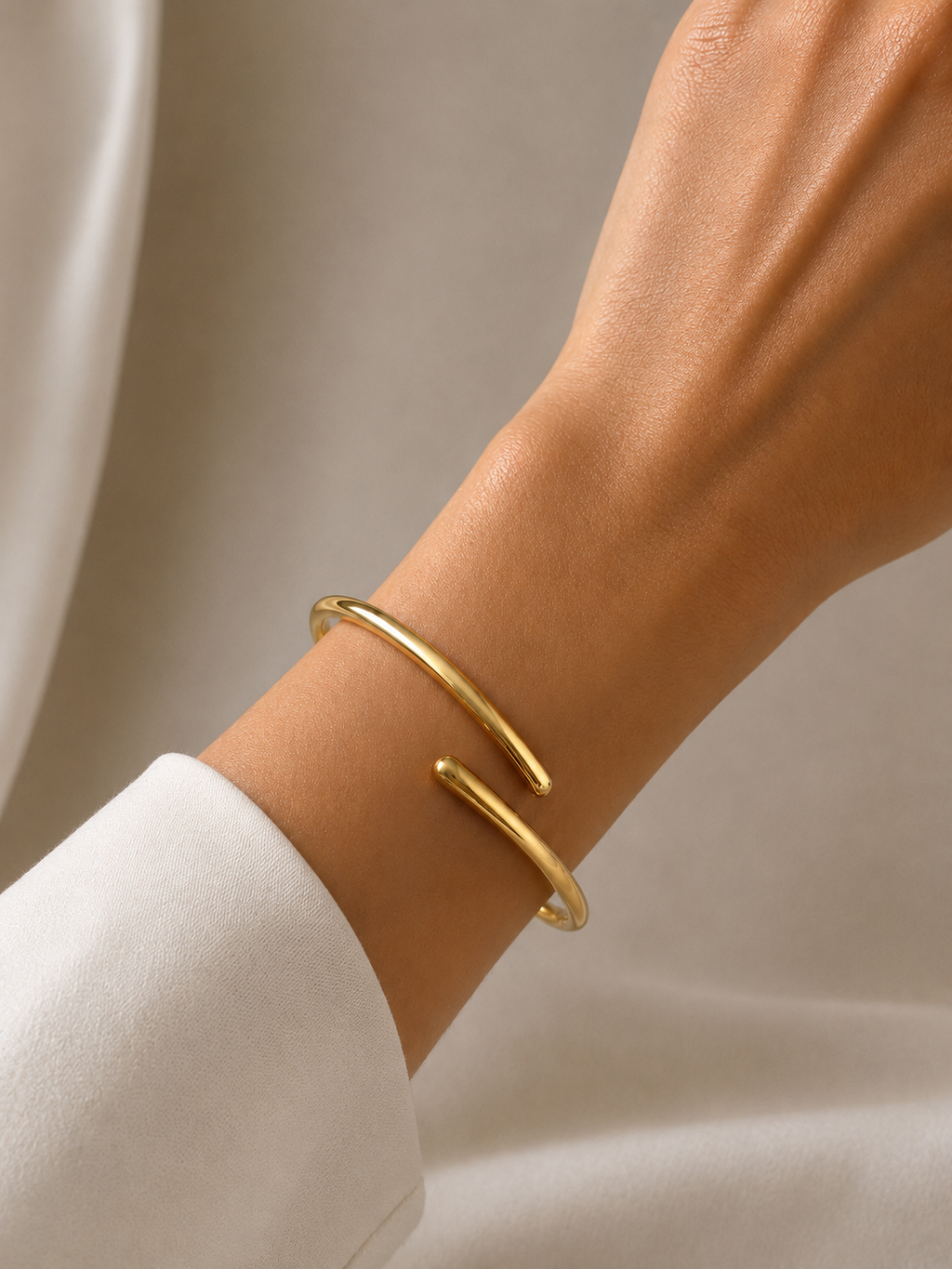 Unity Bangle Gold