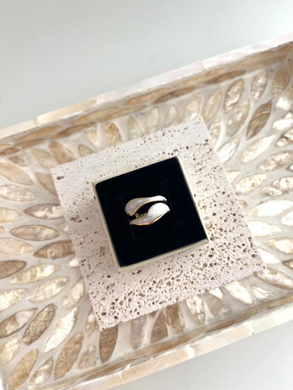 Vogue open ring