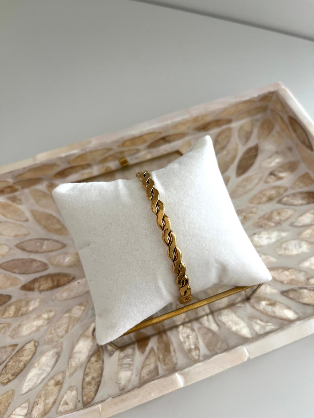 Gold Twisted open Bangle