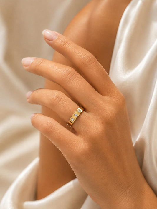 Gold Classy Ring