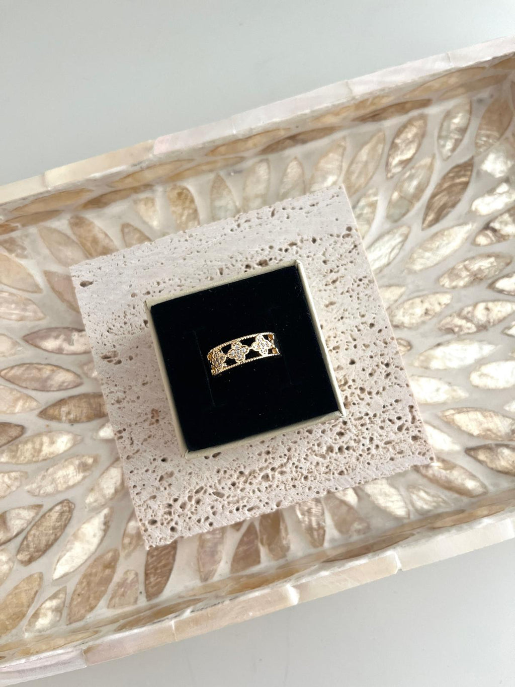 Amara open ring