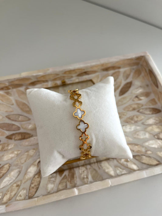 Clover Grace Bangle