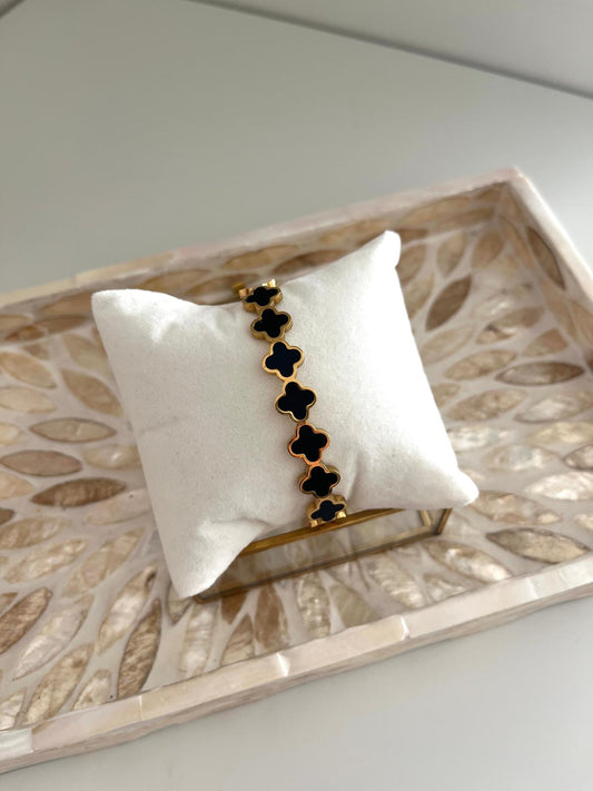 Clover luxe black bangle